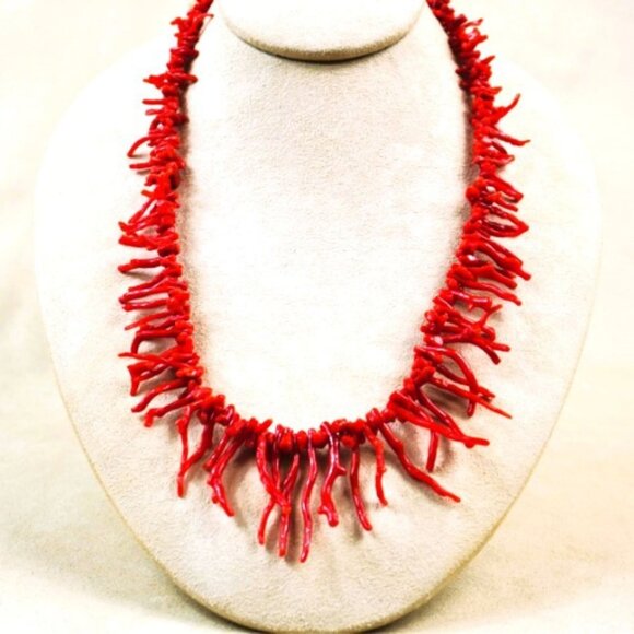 Natural Mediterranean Branch Coral Necklace - Picture 4 of 4
